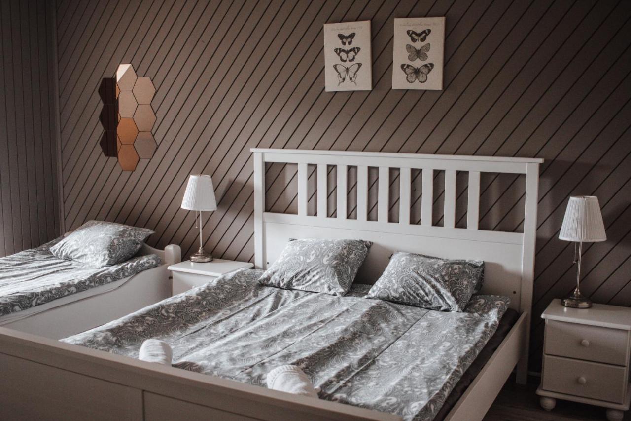 Rabbit Hotel Raiskums Bagian luar foto